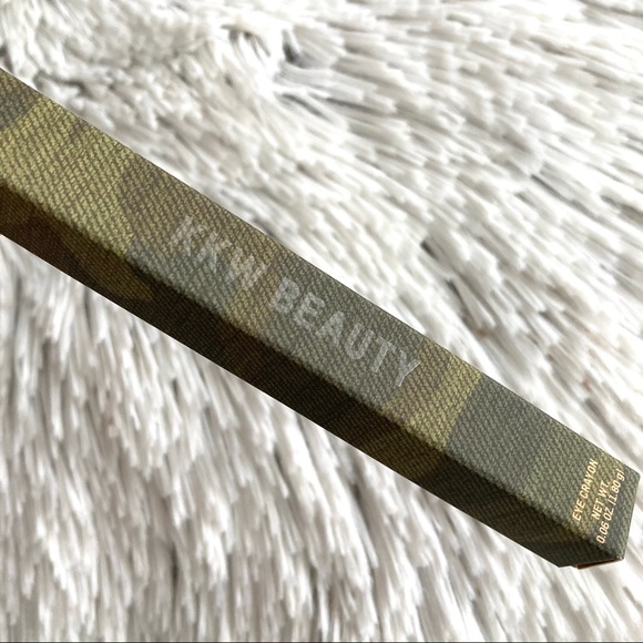 KKW BEAUTY Disguise Eye Liner Crayon - Picture 4 of 9